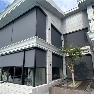 防風ジップスクリーンブラインド